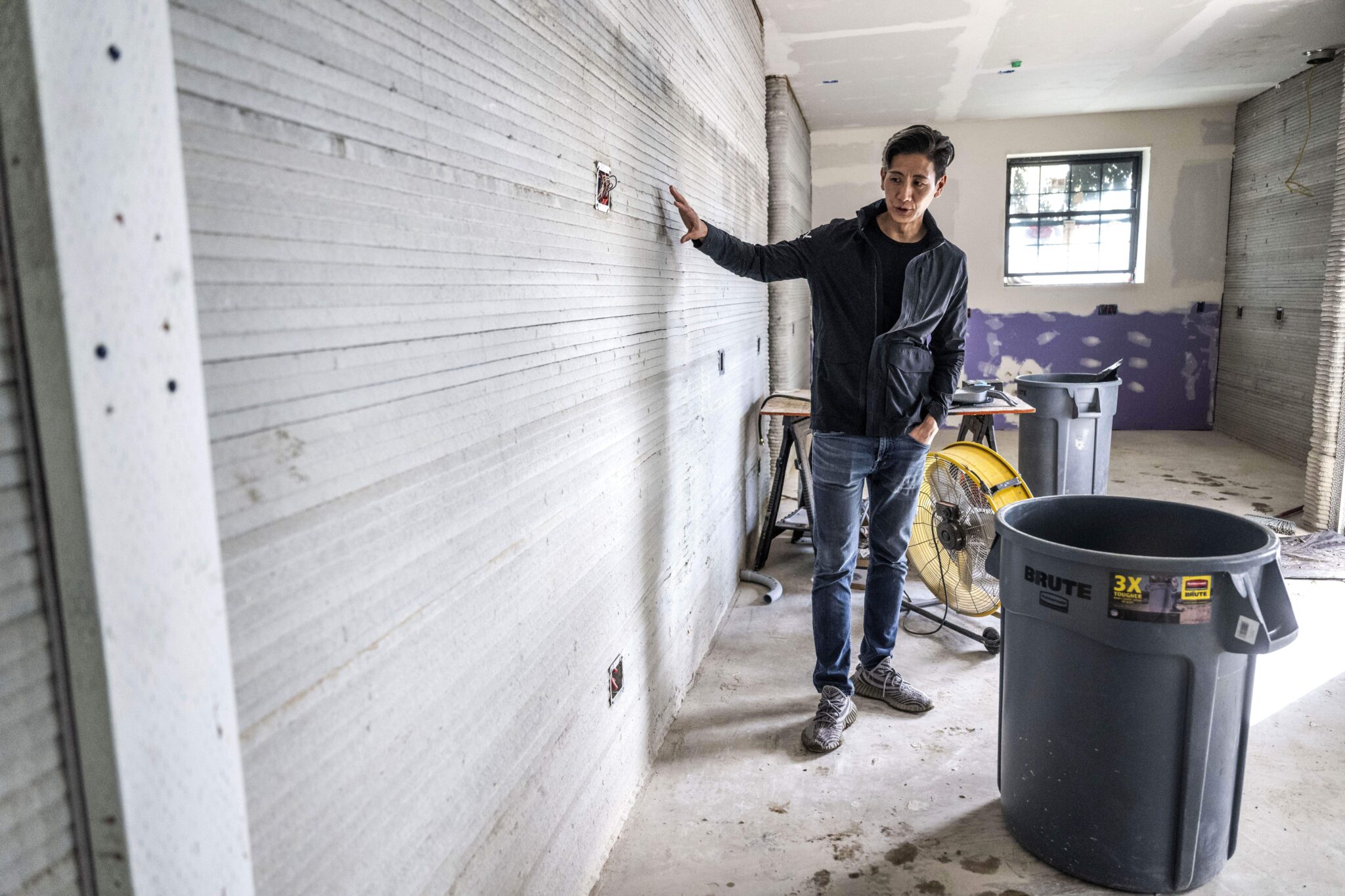 Sacramento Bee Tours Our 3D-Printed Yuba County Homes!
